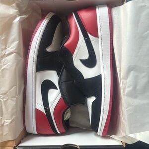 Nike Men's Tri-Color Sneakers - Black, Red, White